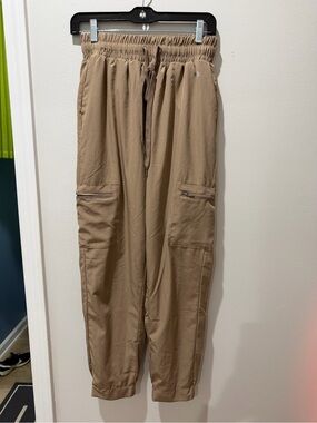 Cali Sport Tan Cargo Joggers with Elastic Waist